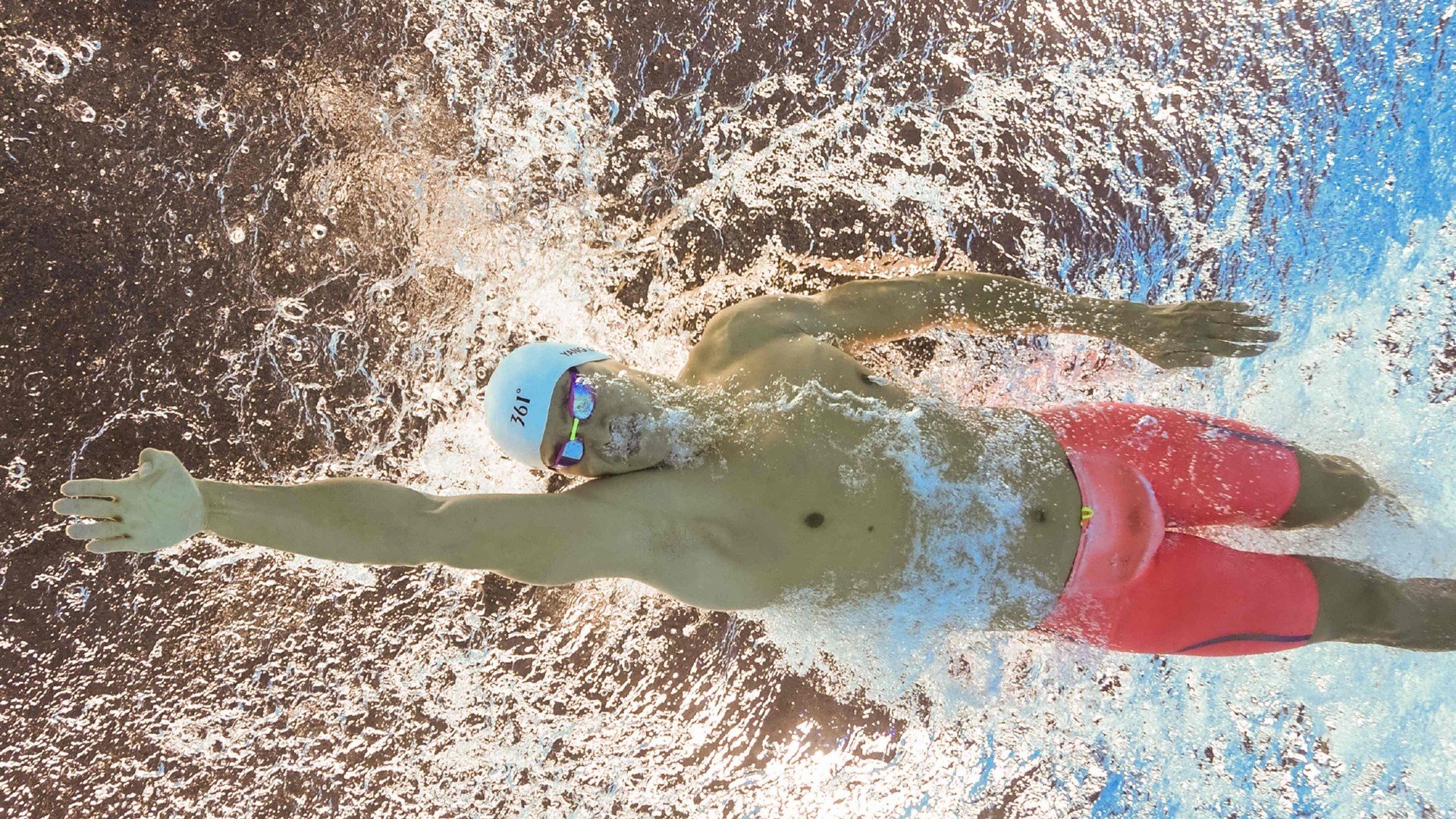 中方蝶泳入水角度更锐利?图解数据分析,中国蝶泳厉害吗